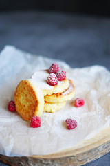Russian breakfast cheesecakes with raspberries 