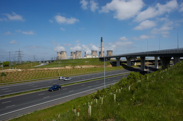 FERRYBRIDGE POWER STATION AND M62 MOTORWAY, ENGLAND, UK