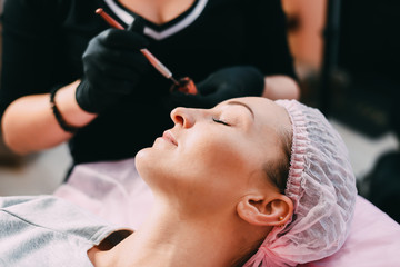 Permanent makeup for red lips, pigment stirring