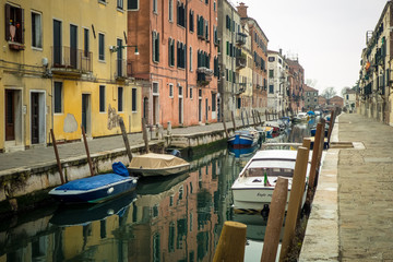 Fototapeta na wymiar Venice Canal in Winter
