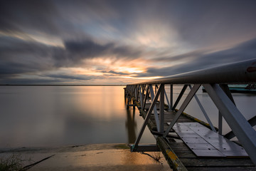 Cais abandonado