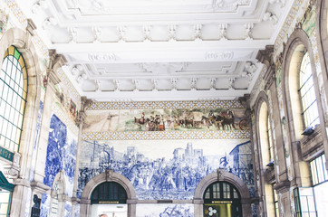 Obraz premium 29 april 2016 - Porto,Portugal: Porto railway station interior