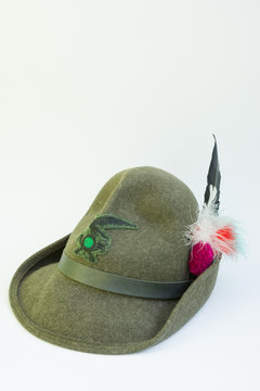 Specimen of an alpine hat belonging to the Italian Alpine troops of the Transmissions Department. The Cappello Alpino is the most distinctive feature of the Italian Army's Alpini troops uniform.