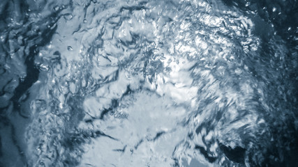 水中から見た泡