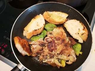 Marlin gebraten in der Pfanne