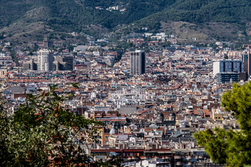 Obraz premium Panorama sur les toits de Barcelone 