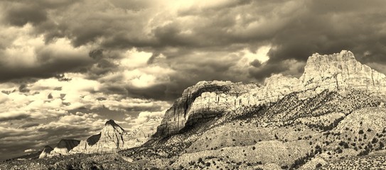 Panorama Zion National Park sepia