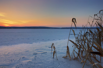 Winter sunset on the river