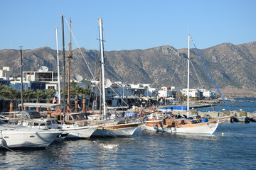 Hafen von Kadarmena auf Kos