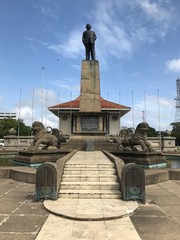 Fototapeta na wymiar Memorial Statue in Colombo, Sri Lanka
