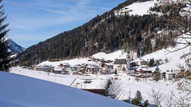 Oberau im Hochtal Wildsch&ouml;nau im Winter