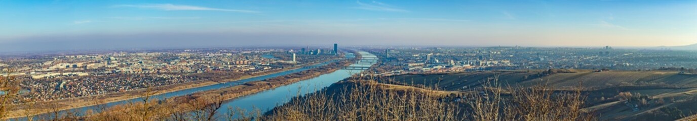 Fototapeta premium panoramic view to skyline of Vienna