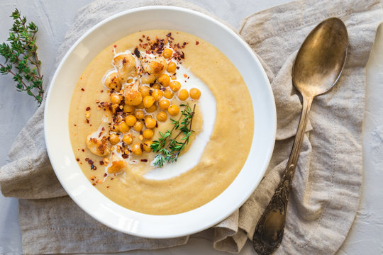 Roasted cauliflower and chickpea soup