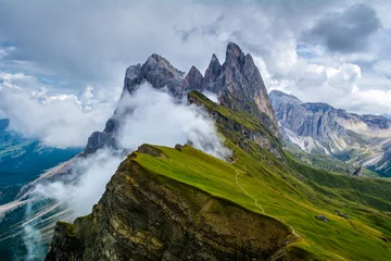 Foto auf Acrylglas Dolomiten Wunderschöne Landschaft der Dolomiten. Geislergebirge, Seceda-Gipfel in den Dolomiten, Italien. Künstlerisches Bild. Welt der Schönheit.
