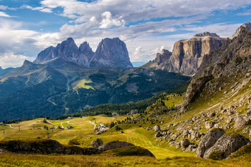 Fototapeta na wymiar Wonderful landscape of the Dolomites Alps. Majestic Langkofel (Sassolungo) and Sella Ronda. Location: South Tyrol, Dolomites, Italy. Travel in nature. Artistic picture. Beauty world.