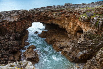 Fototapeta na wymiar Mouth of Hell. Mouth of the devil. Portugal.
