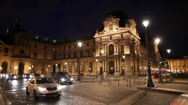 WS Traffic on street at night / Paris, France