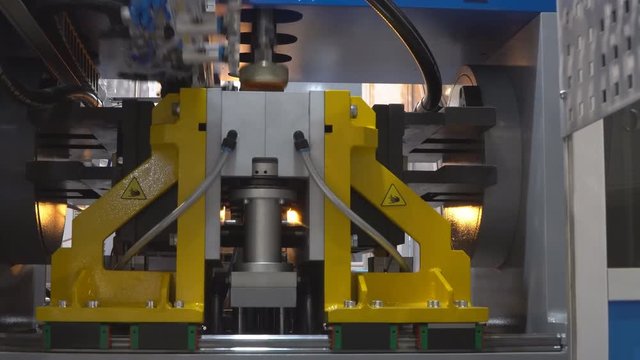 Equipment for dairy industry ,fully automatic PET blow molding machine