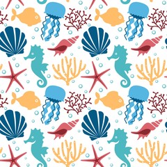 Seamless pattern with marine animals. Underwater background.