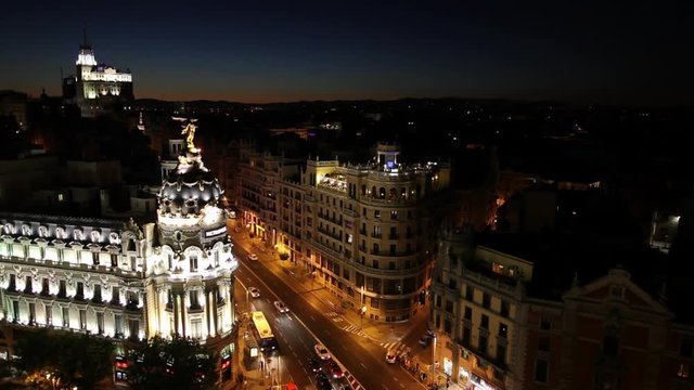 WS HA Cityscape at night with traffic on Gran Via and Metropolis Building / Madrid, Spain