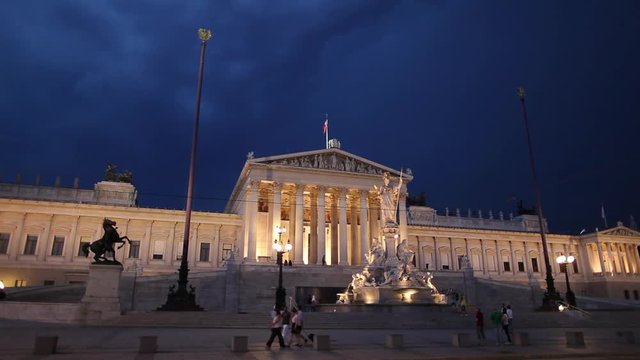 WS Austrian Parliament Building during storm at dusk / Vienna, Austria