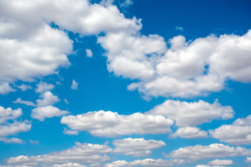 Obraz premium blue sky with white clouds