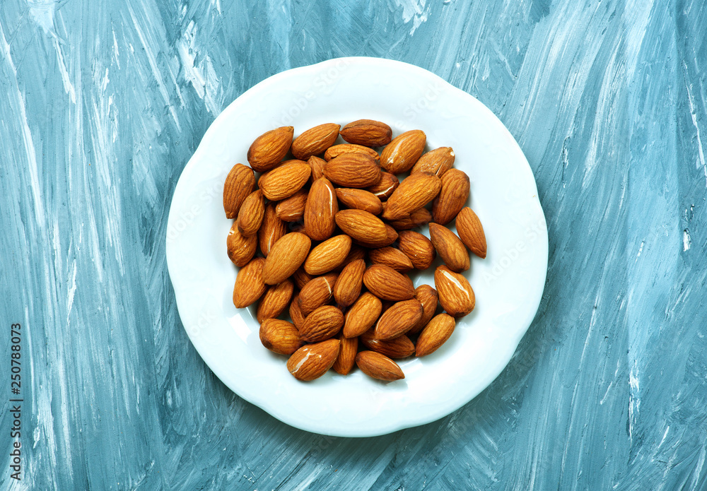 Sticker almond