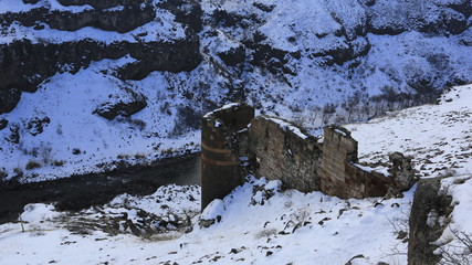 Eski K&ouml;r&uuml; Kalıntıları