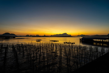 Fototapeta premium Sunrise at fishing port