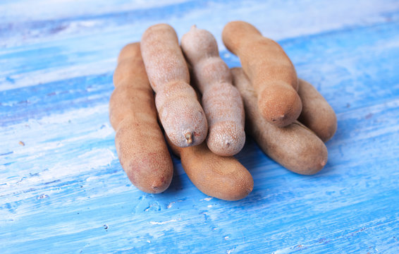 Tamarindo tamarind fruits ripe pods
