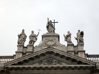 Fototapeta na wymiar basilica di san giovanni in laterano,roma,italia.