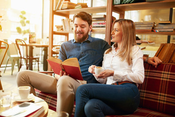 Students couple learn and drinks coffee