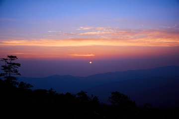 sunrise above the mountain
