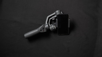 スマホ　ジンバル