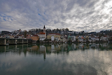 Blick über die Inn in Passau in Niederbayern, Bayern, Deutschland 