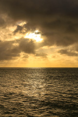 Fototapeta premium ノースショアに沈む夕日 #1