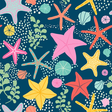 Seamless vector pattern with starfish on the dark background. 
