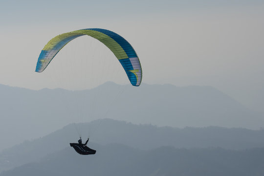 Paragliding 5