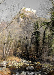 Château d'Usson dans le Donezan