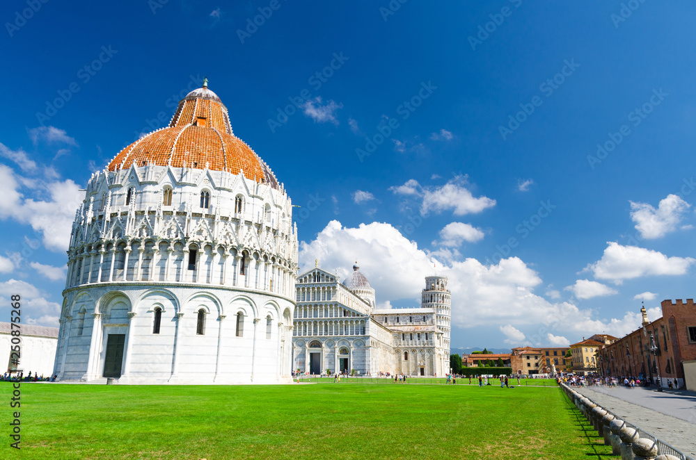 Wall mural pisa baptistery battistero, pisa cathedral duomo cattedrale and leaning tower torre on piazza del mi