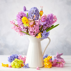 Beautiful spring flowers bouquet and Easter decor.