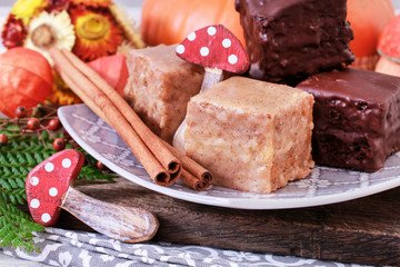 Gingerbread cubes in chocolate, sweet dessert