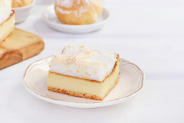 Traditional cheese cake.