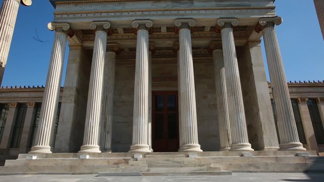 ancient greek temple of apollo