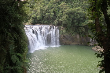 Fototapeta na wymiar Taiwan Waterfall 