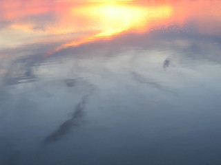 Fototapeta na wymiar Sunlight water background