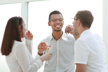 business colleagues celebrate the successful start of a new project.