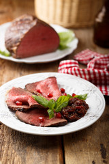 Roast beef with pomegranate sauce