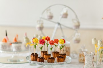 Wedding cakes with flowers