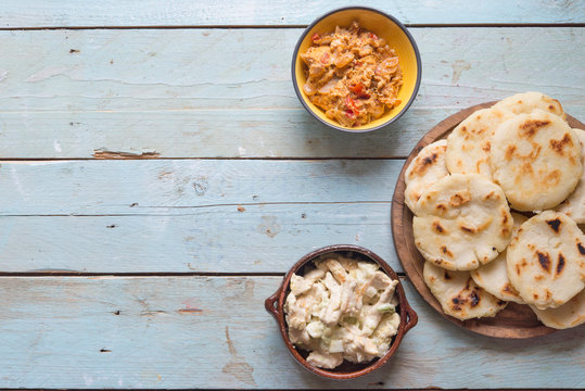 Arepas with  Reina Pepiada